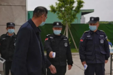 筑牢防疫堡垒 践行初心使命